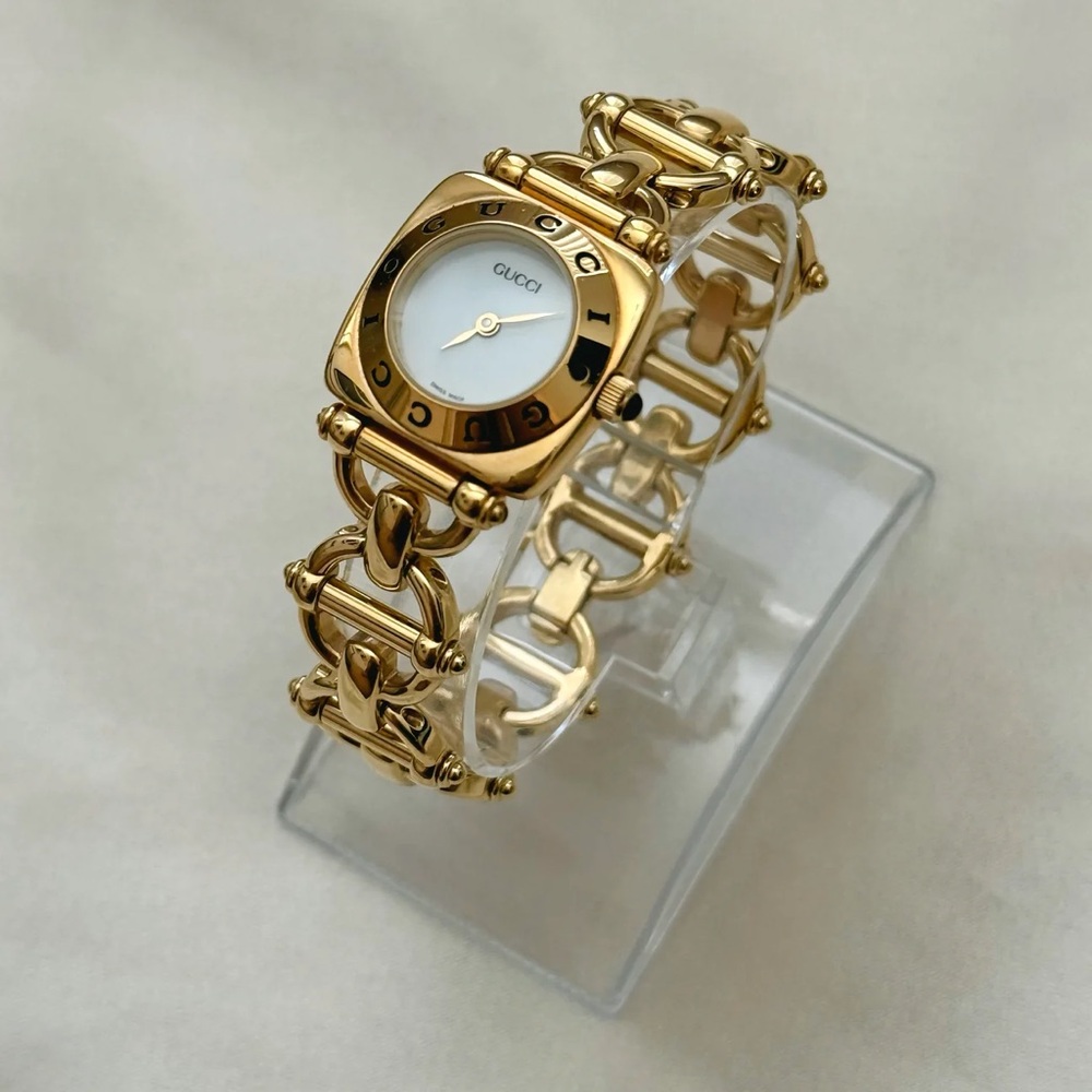 AUTHENTIC VINTAGE GUCCI HORSEBIT GOLD WATCH